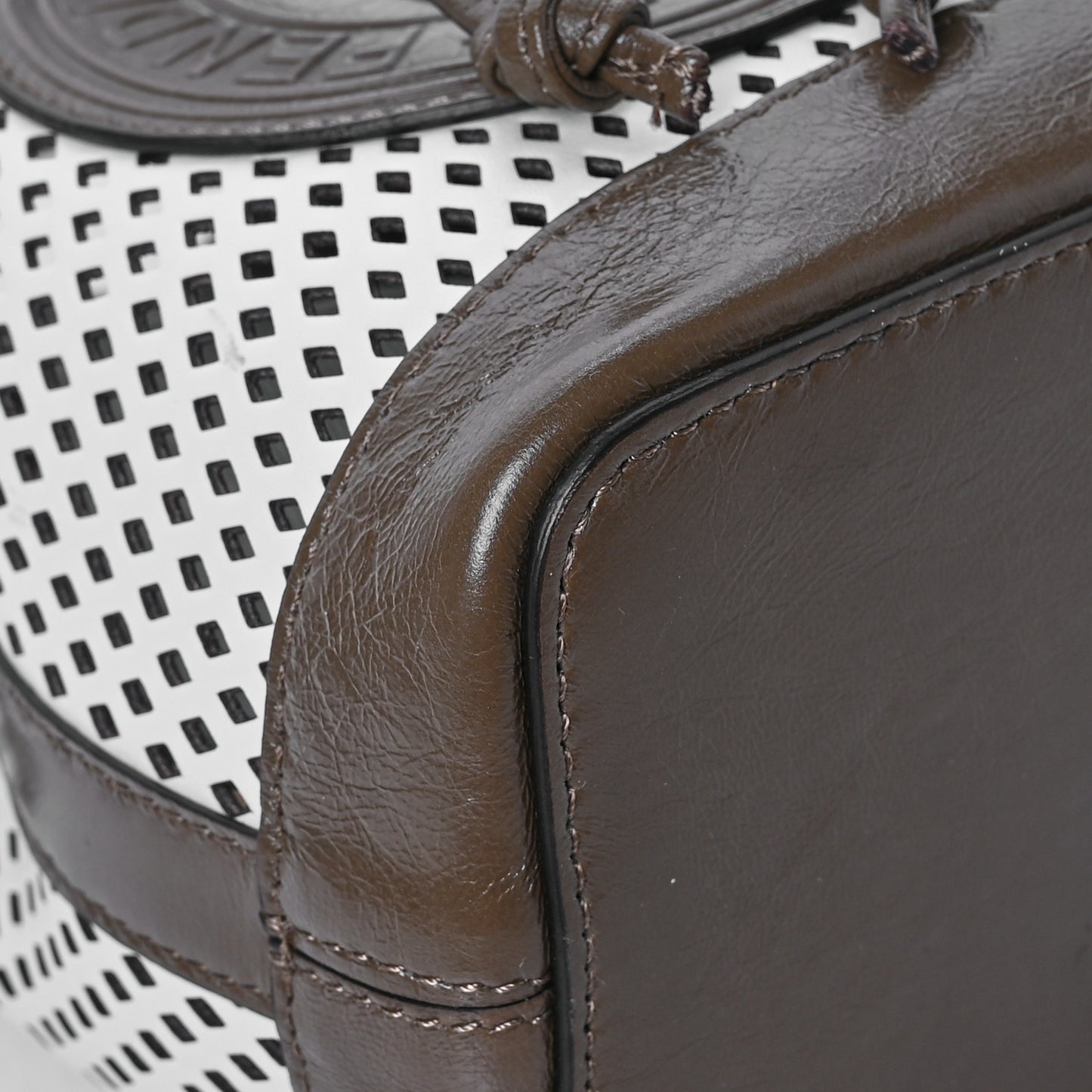 Vitello Liberty Glossy Lambskin F is Fendi Perforated Mini Mon Tresor Bucket Bag White Ice Rust Maya