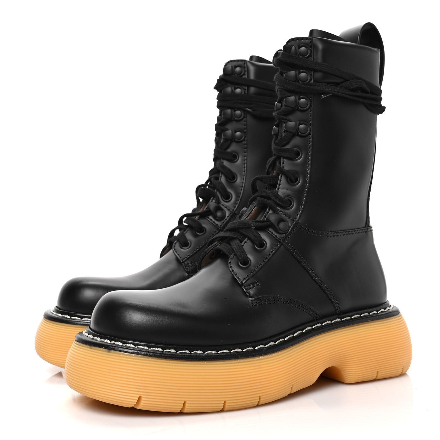 Calfskin The Swell Lace Up Boots 35 Black Natural Rubber