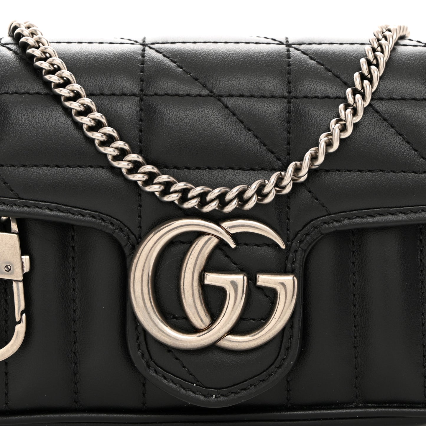 Calfskin Matelasse Aria Super Mini GG Marmont Shoulder Bag Black