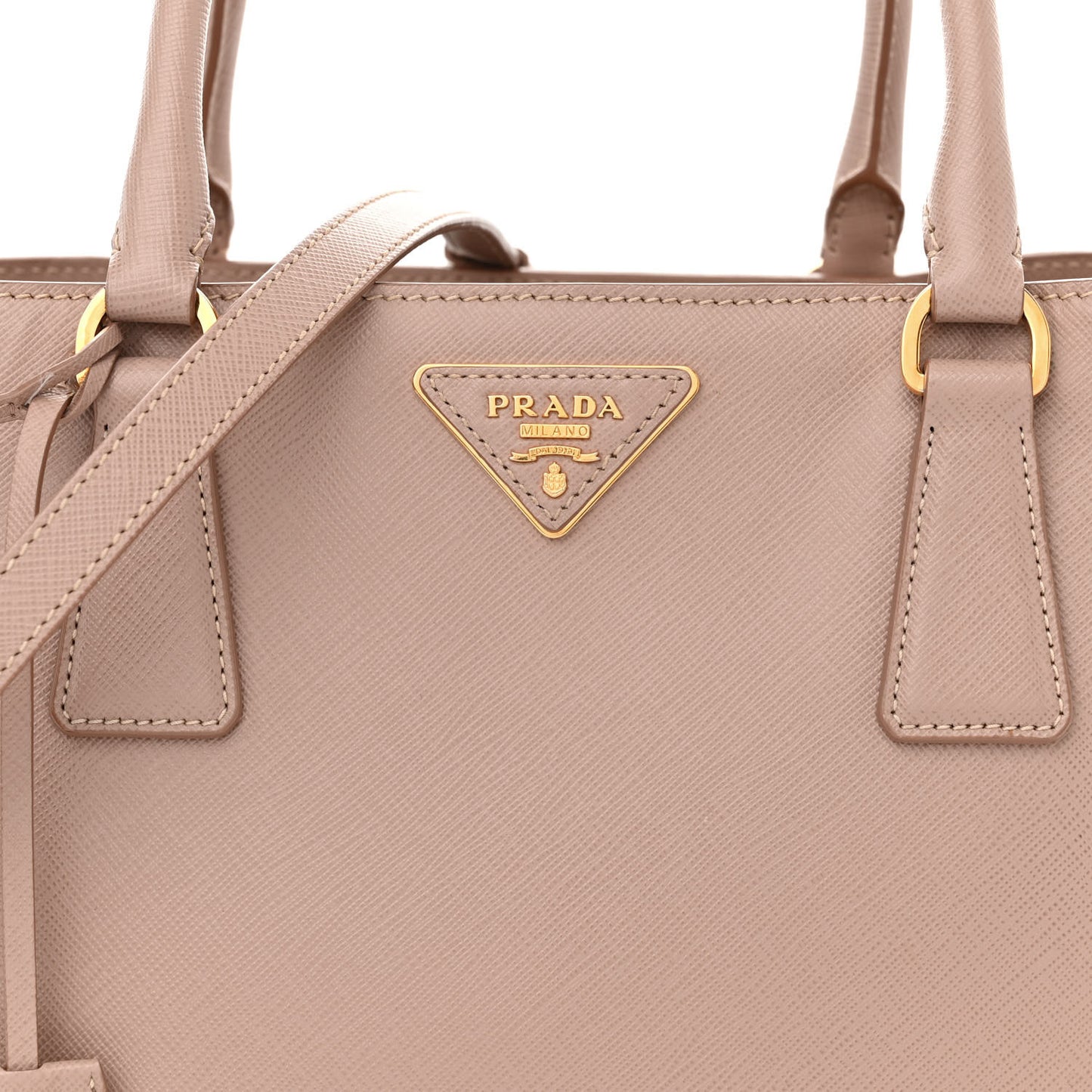 Saffiano Lux Medium Tote Cammeo