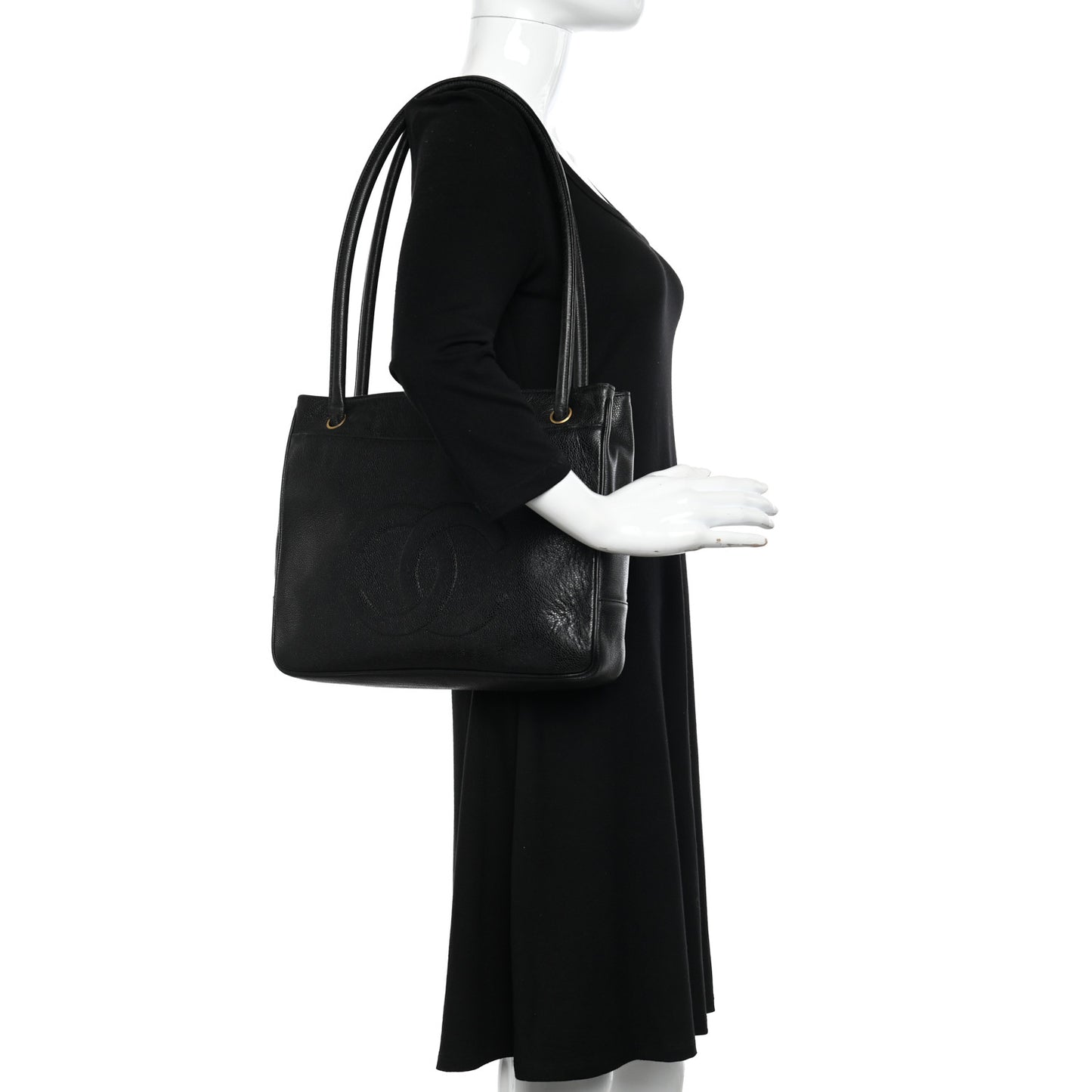 Caviar CC Tote Black
