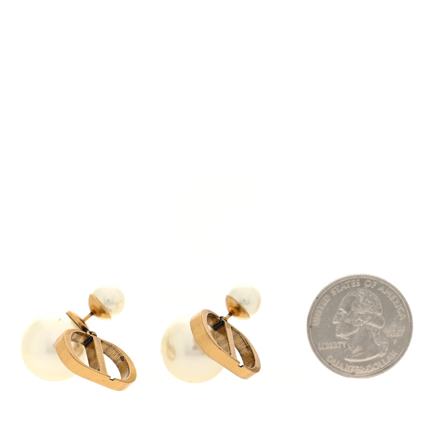 Metal Pearl Tribales Earrings Gold