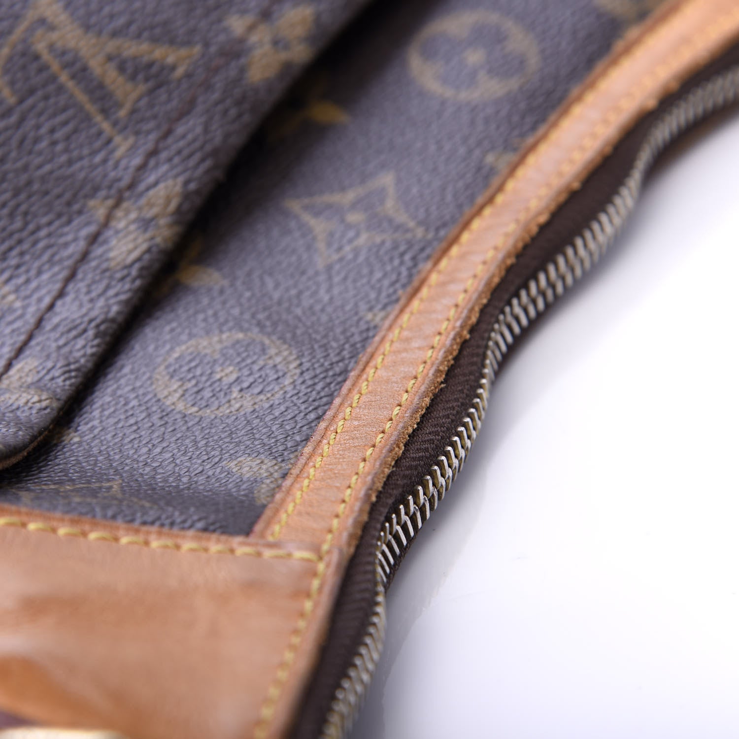 Louis Vuitton Monogram Odeon PM 12 of 20