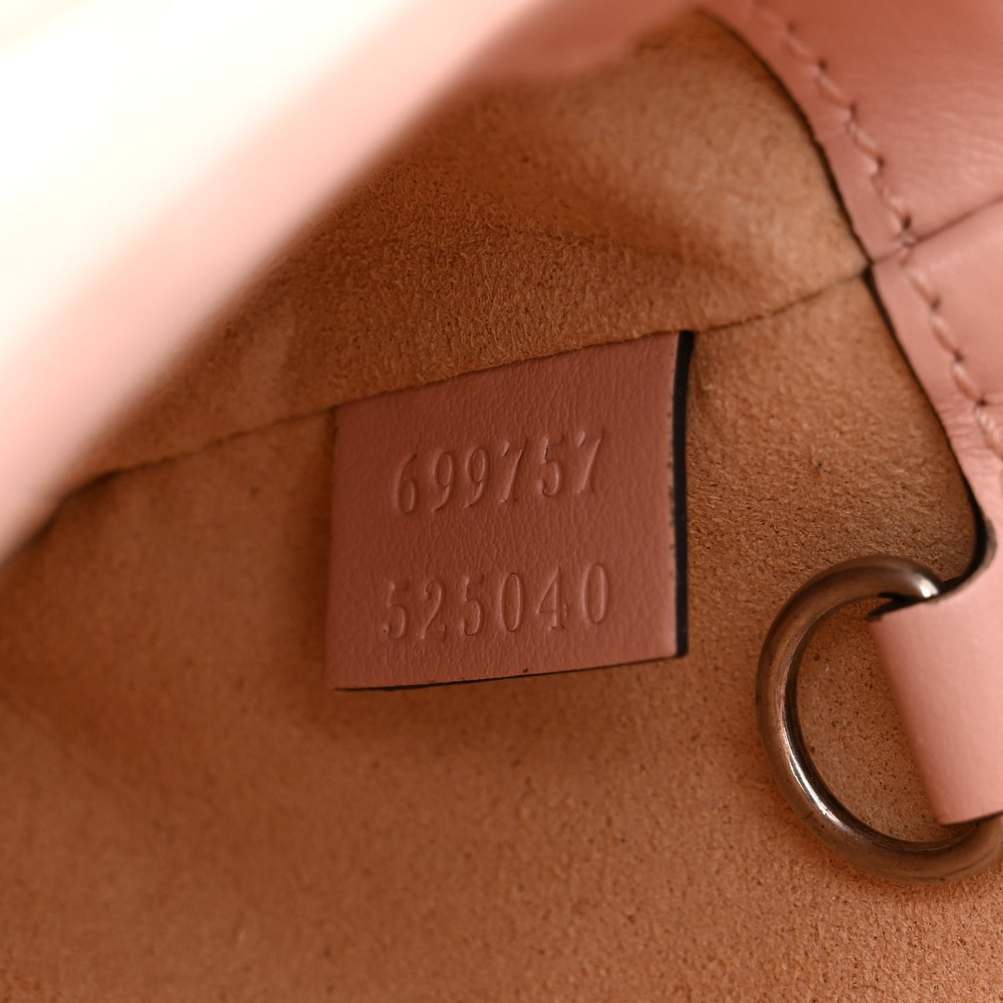 Calfskin Matelasse Monochrome GG Marmont Chain Belt Bag Perfect Pink