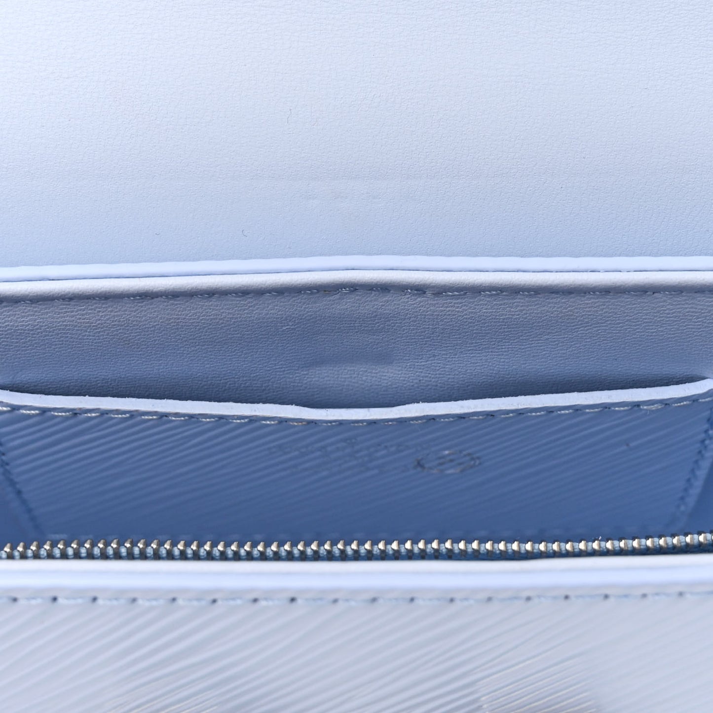 Epi Twist West Bag Candy Blue