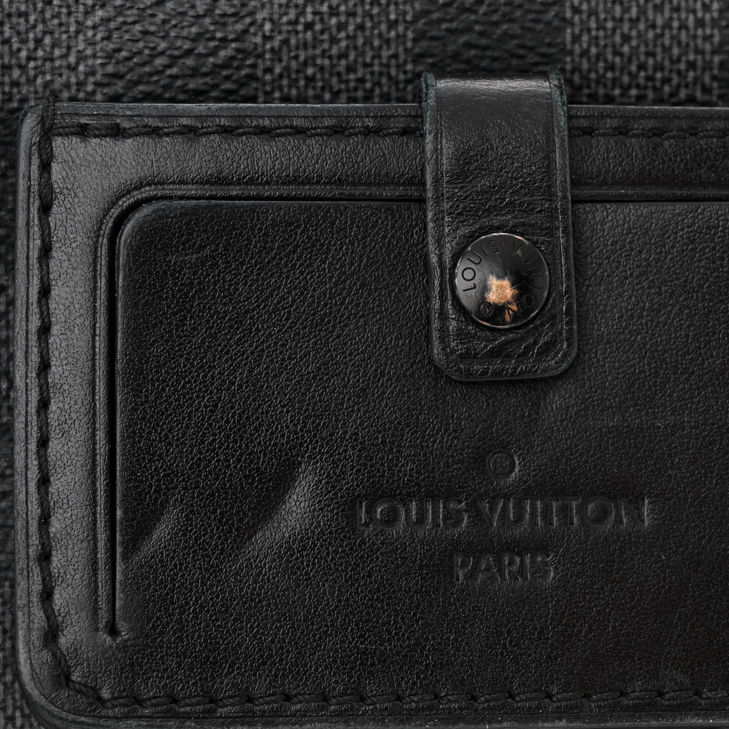 Damier Graphite Alpha Messenger Bag