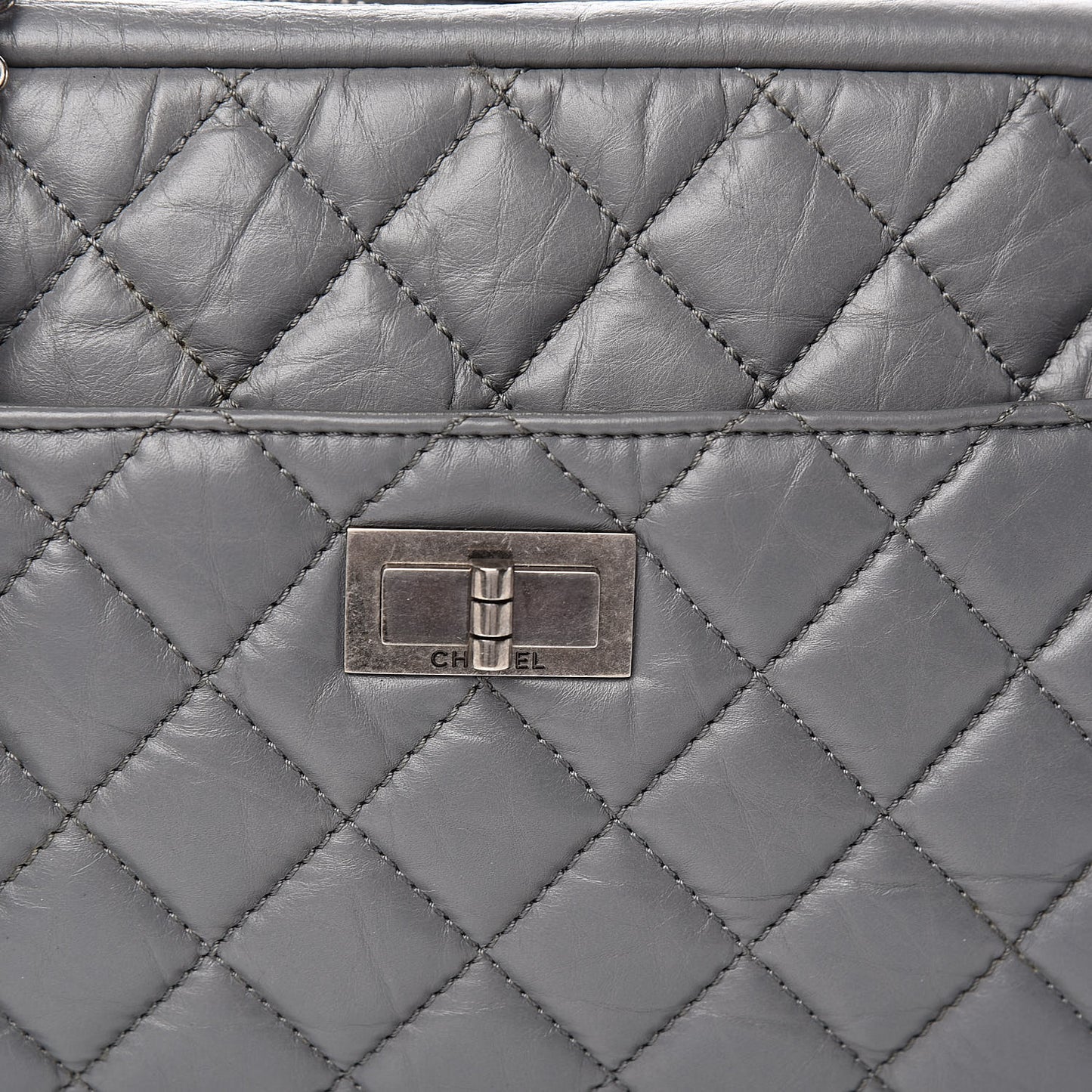 Aged Calfskin Medium Reissue Camera Case Grey