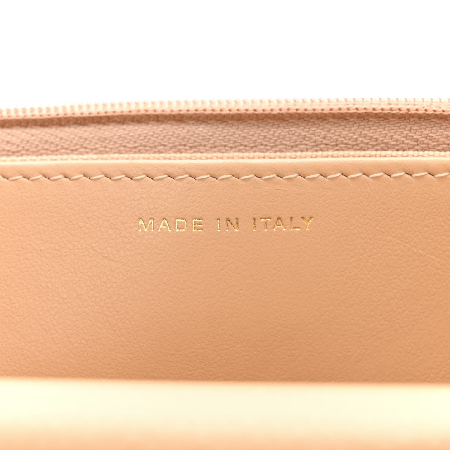 Caviar Quilted Wallet on Chain WOC Beige