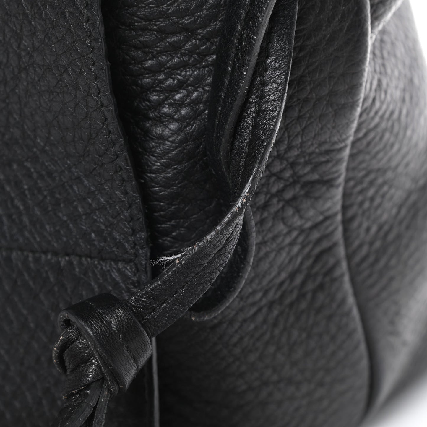 Cervo Flap Shoulder Bag Black