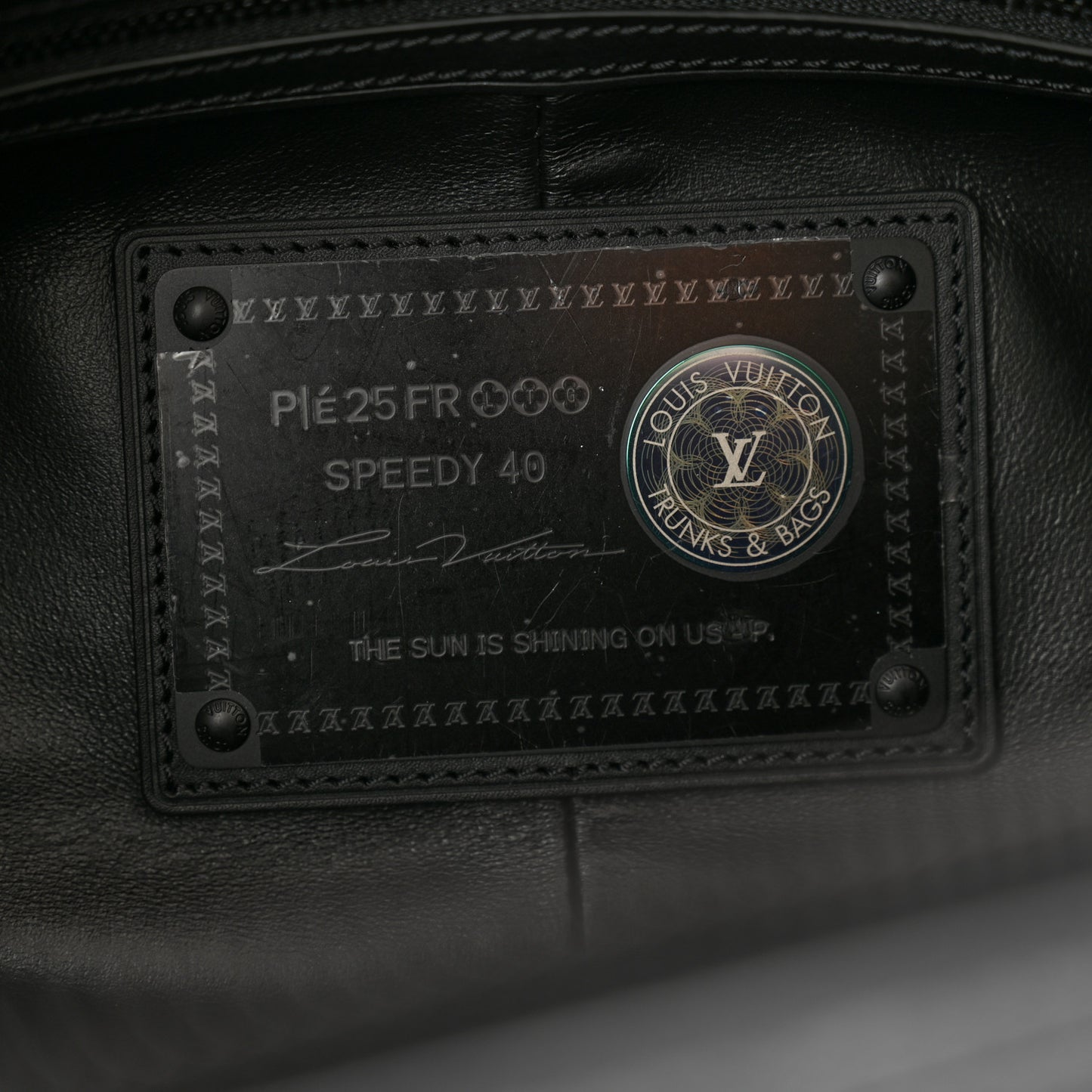 Calfskin Monogram Speedy P9 Bandouliere 40 Ultra Black