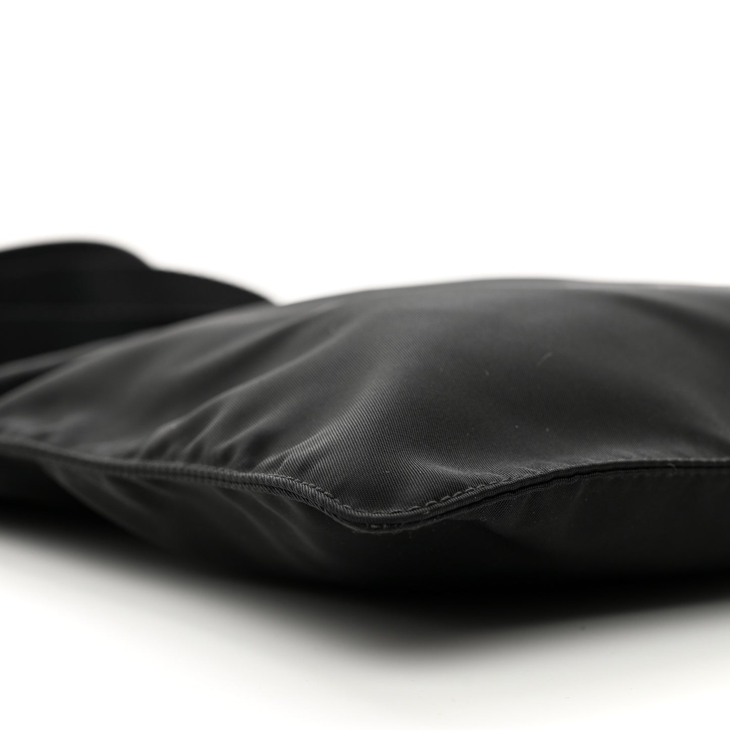 Nylon Vela Flat Messenger Bag Black