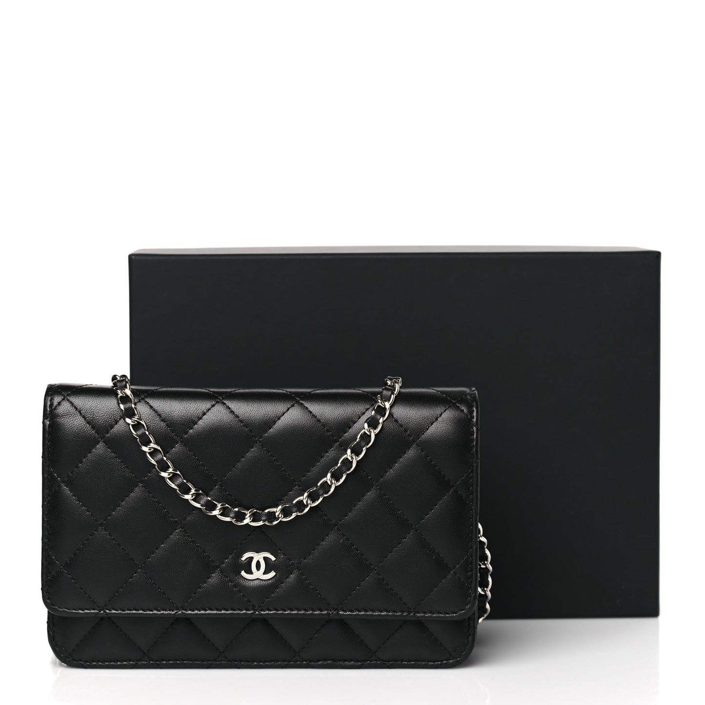 Lambskin Quilted Wallet On Chain WOC Black
