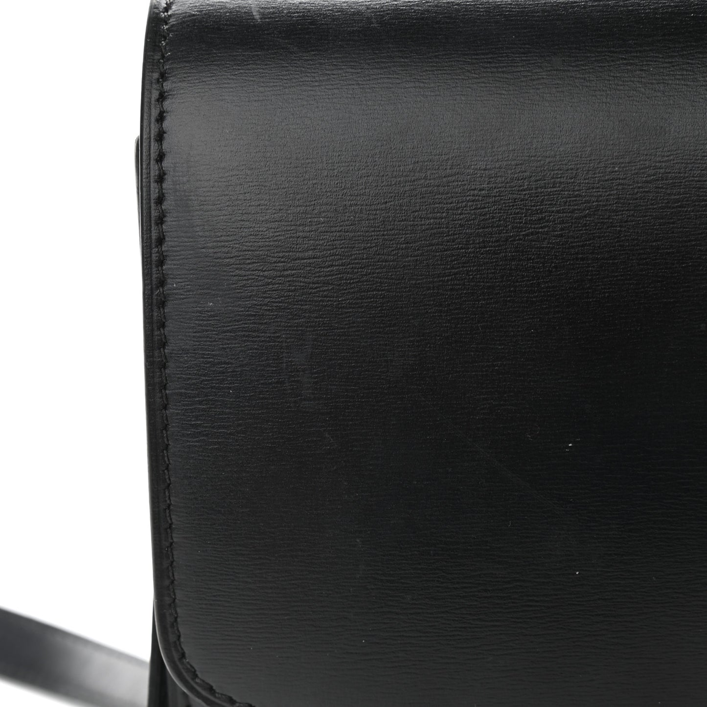 Box Calfskin Medium Classic Box Flap Black