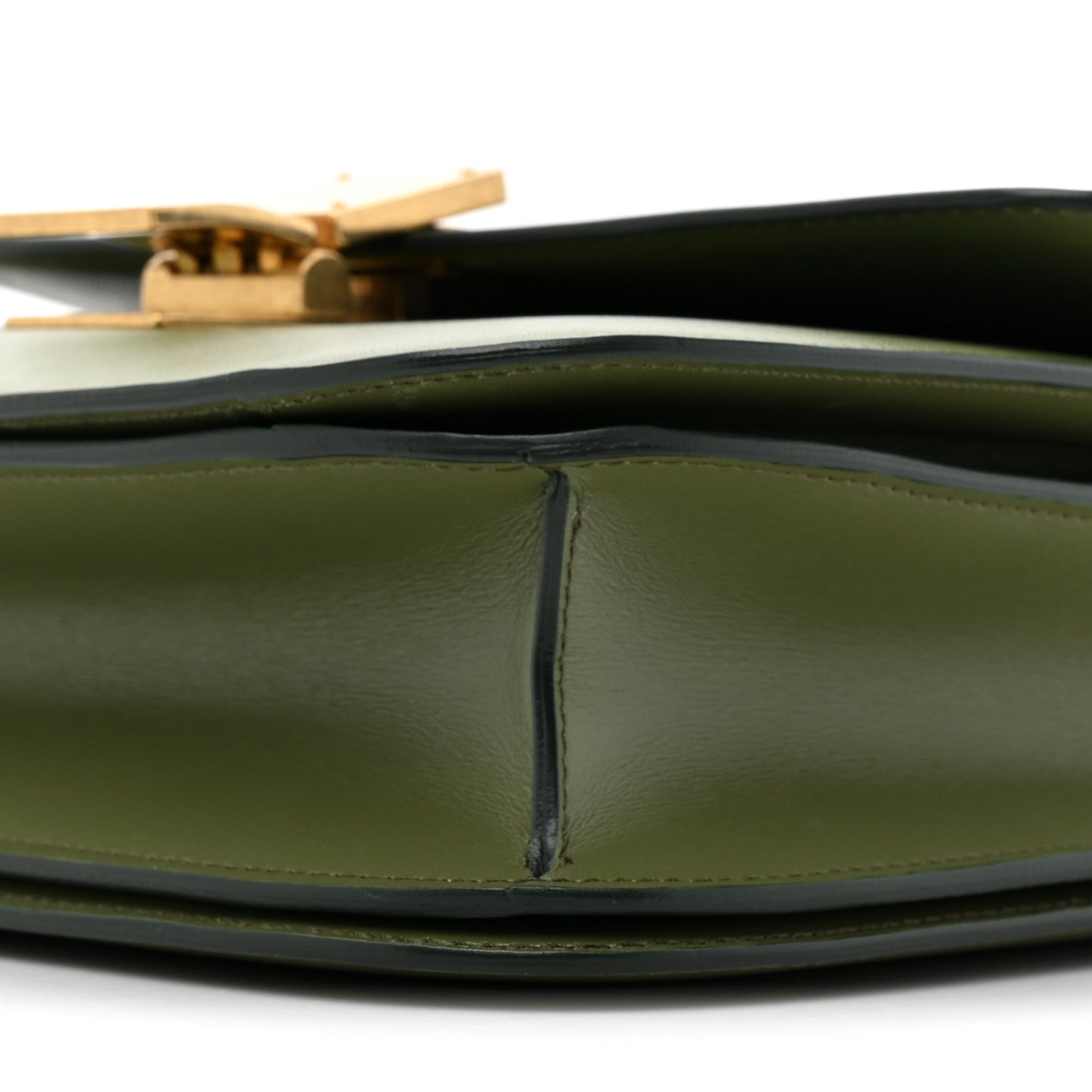 Box Calfskin Classic Box Medium Flap Bag Army Green