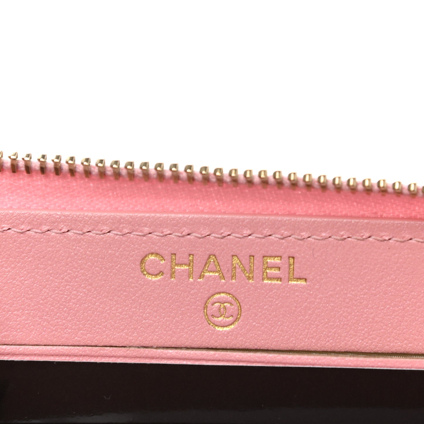 Iridescent Caviar Quilted Medium Zip Around Wallet Pink