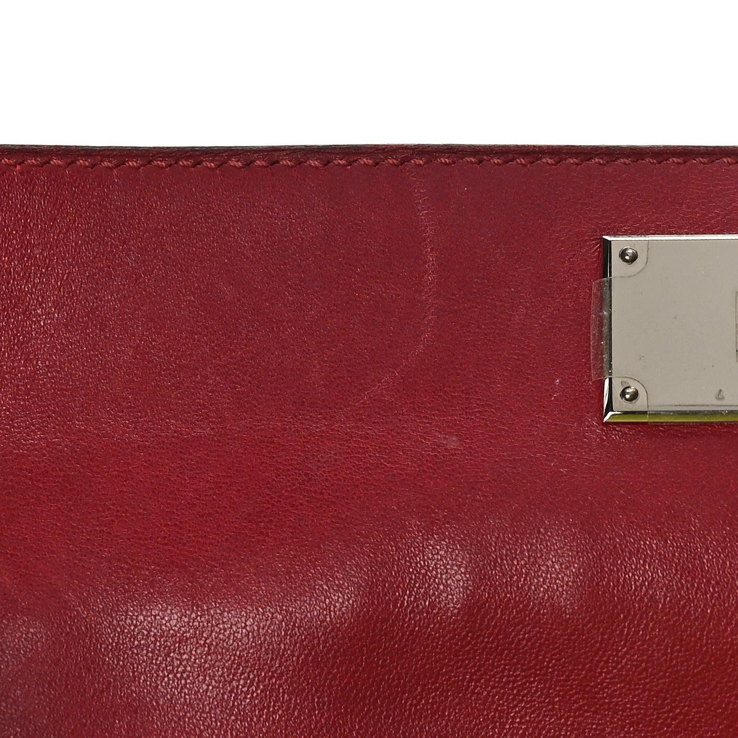 Taurillon Novillo Toolbox 26 Rouge Grenat