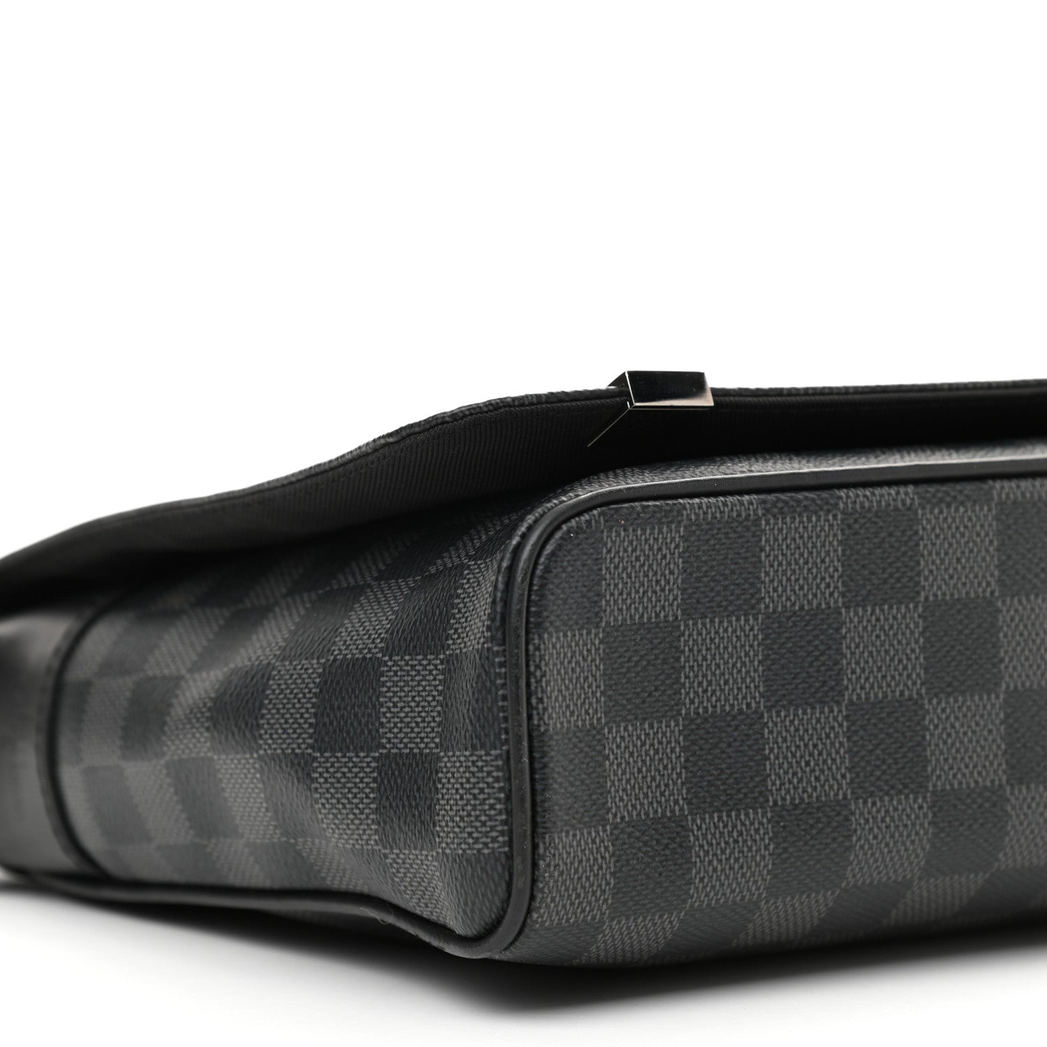 Louis Vuitton Damier Graphite District PM 9 of 11