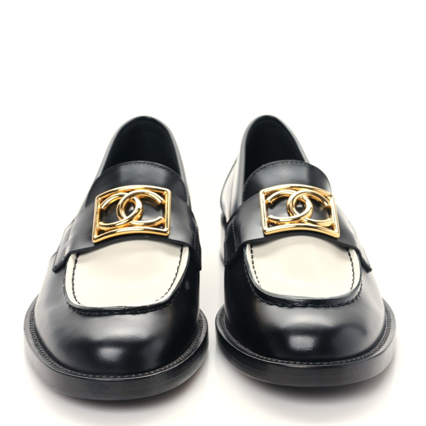 Shiny Calfskin CC Loafers 37 Black White