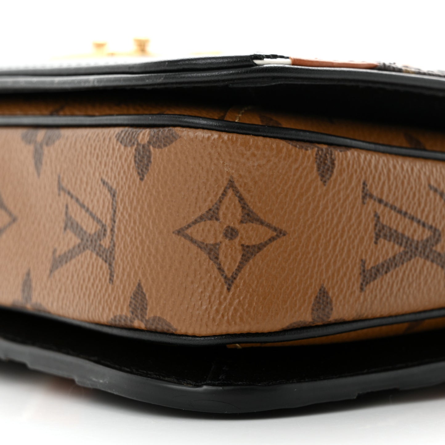 Monogram Brogue Pochette Metis
