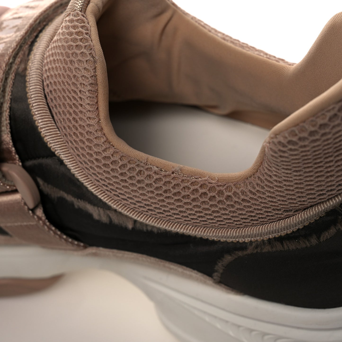 Technical Fabric Nylon Camouflage Womens D-Wander Sneakers 42 Nude