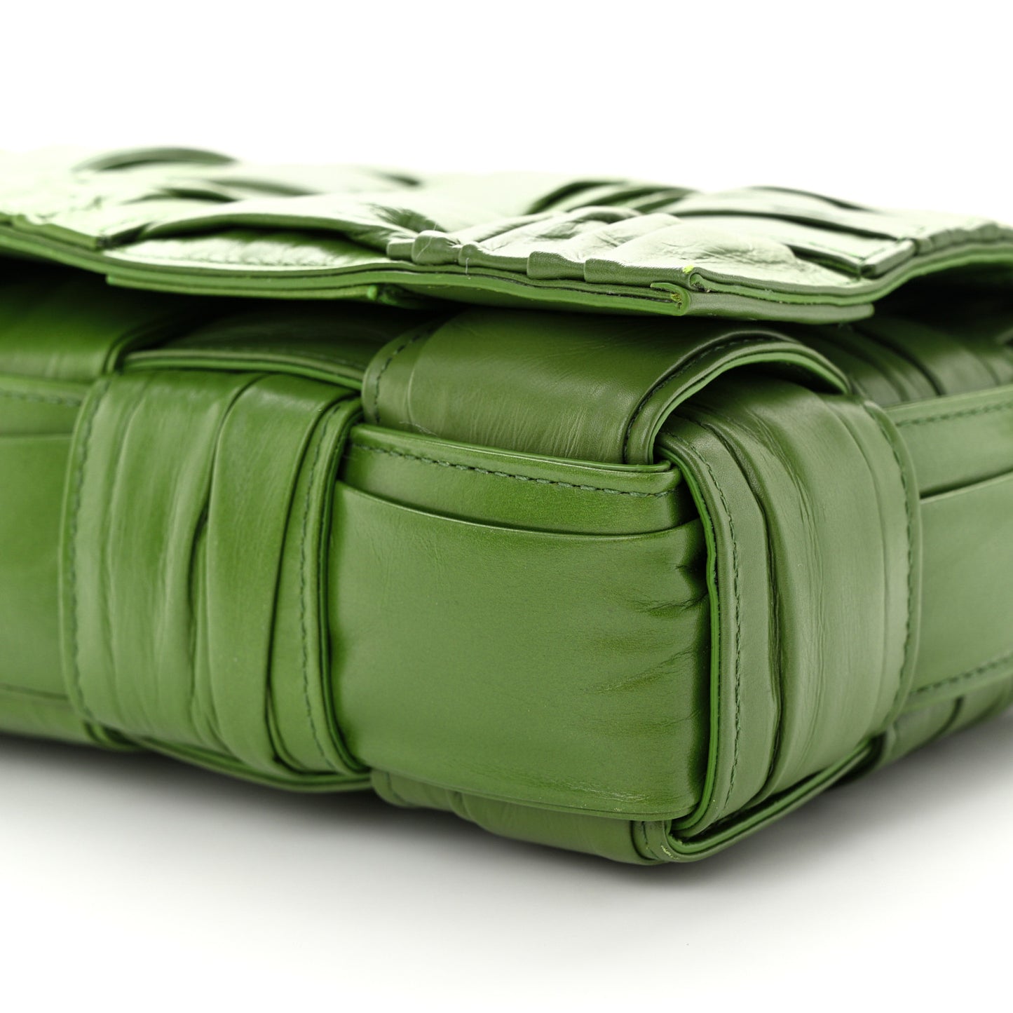 Calfskin Intreccio Plisse Cassette Crossbody Bag Avocado