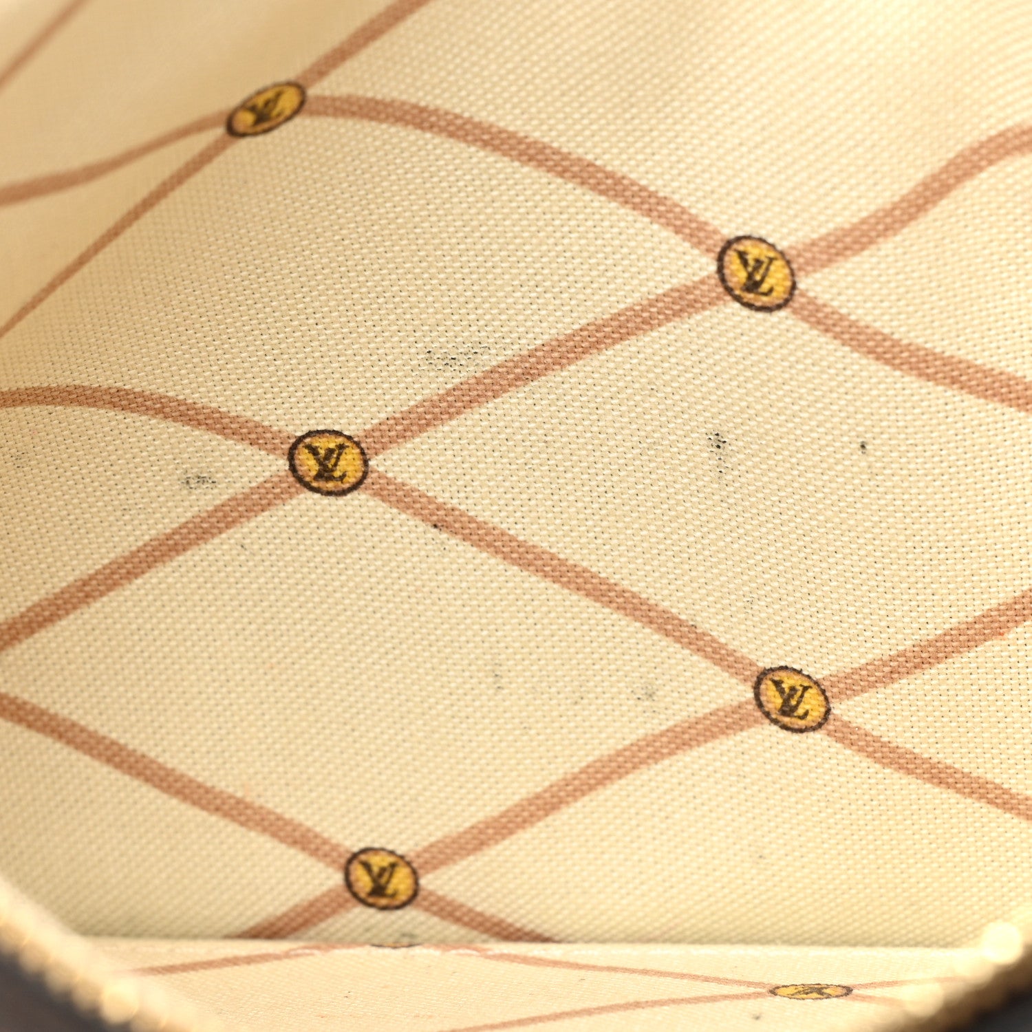 Louis Vuitton Monogram Summer Trunks MM GM Pochette 9 of 13