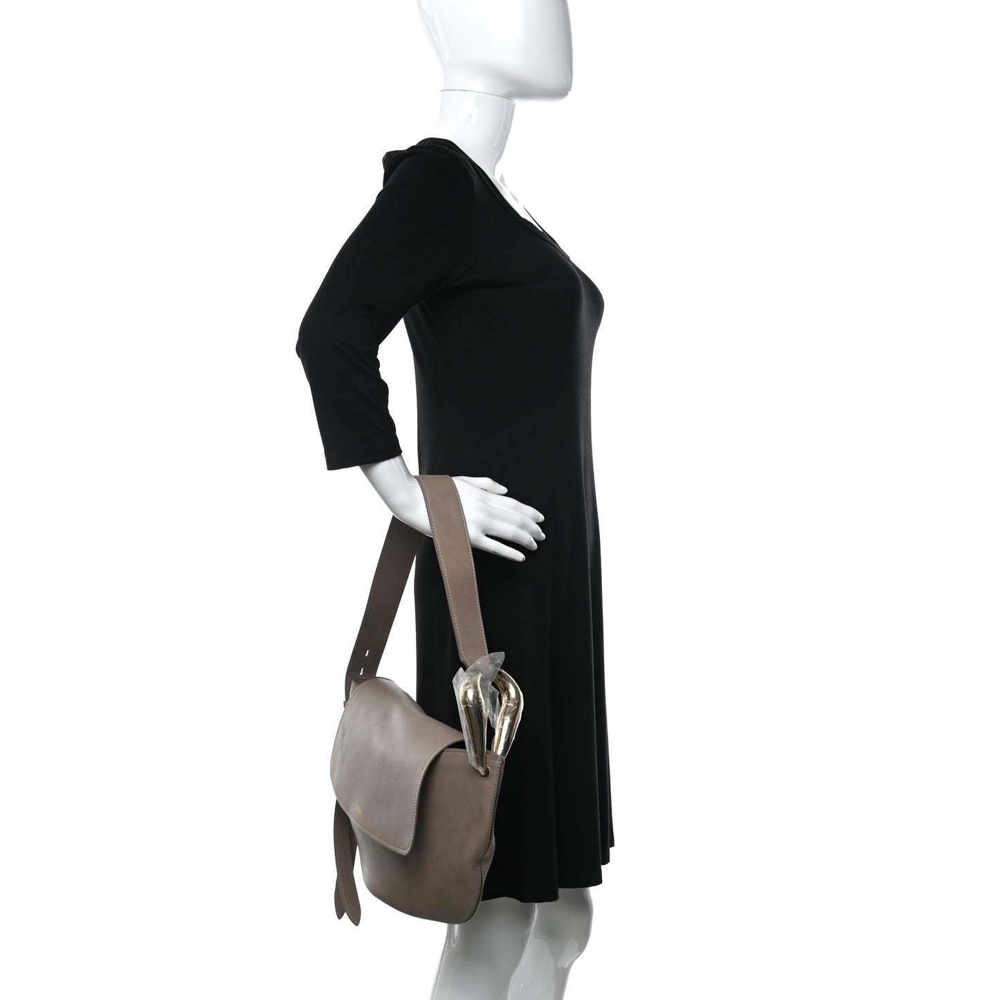 Grain Calfskin Kiss Hobo Motty Grey