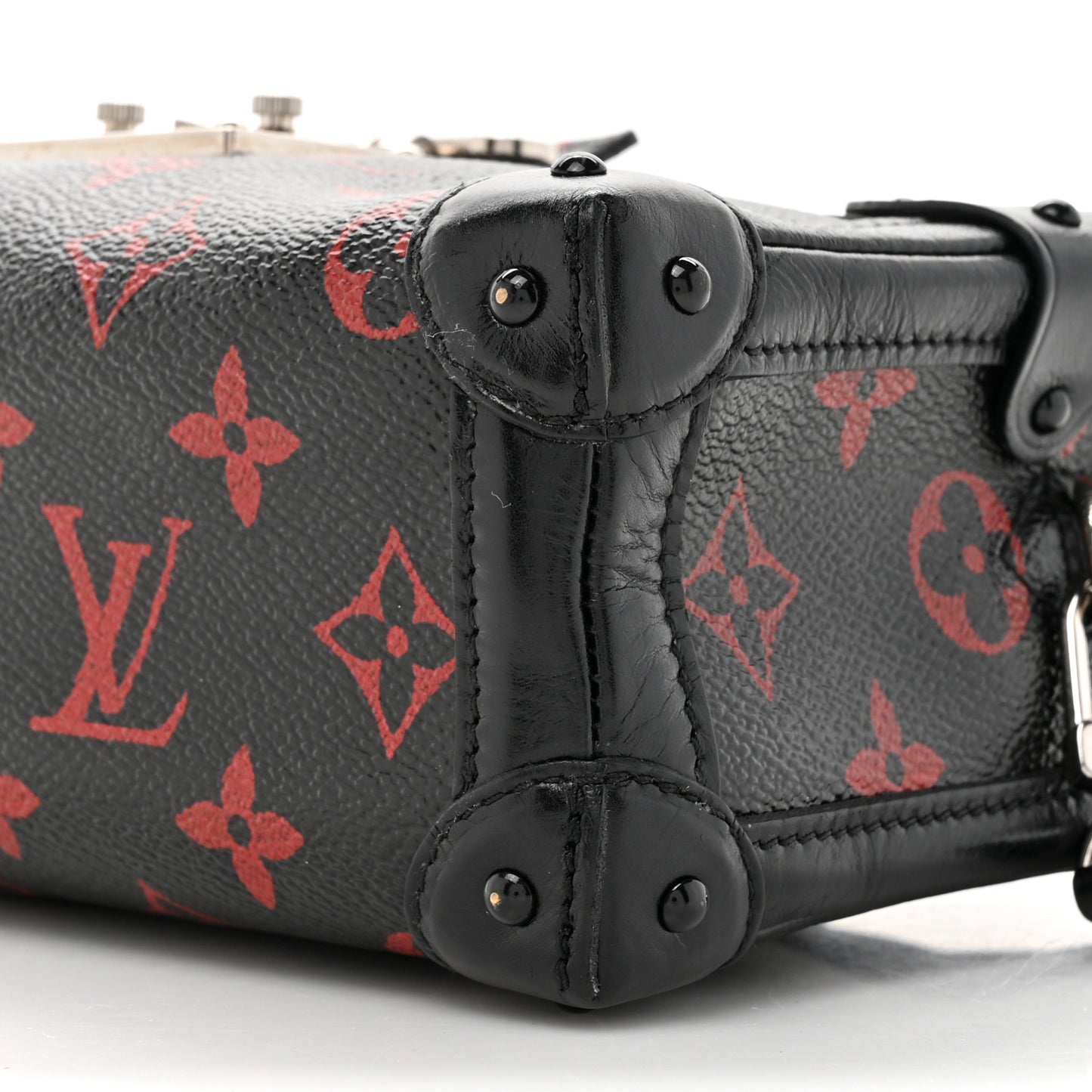 Monogram Petite Malle Soft Infrarouge
