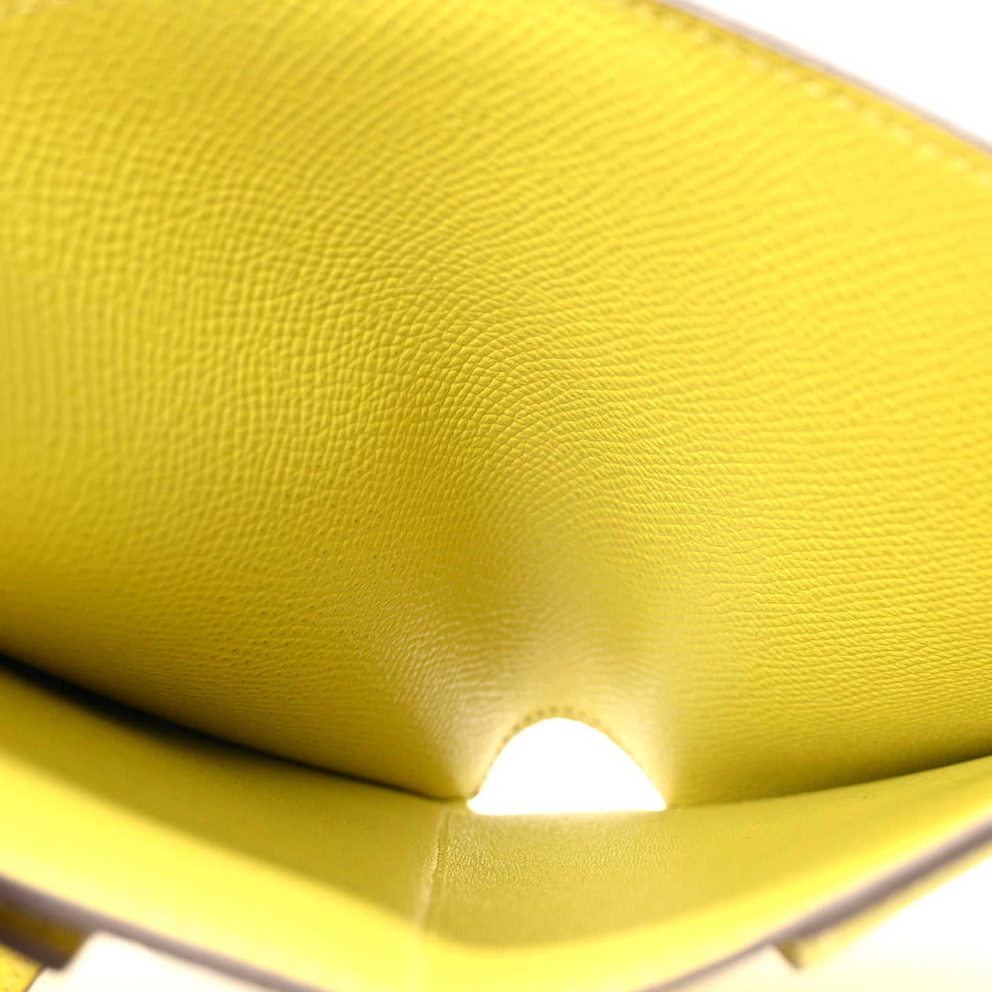 Epsom Medium Kelly Wallet Lime