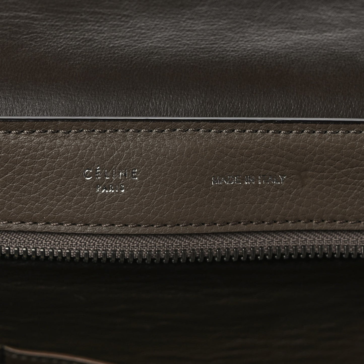 Drummed Calfskin Suede Medium Trapeze Souris