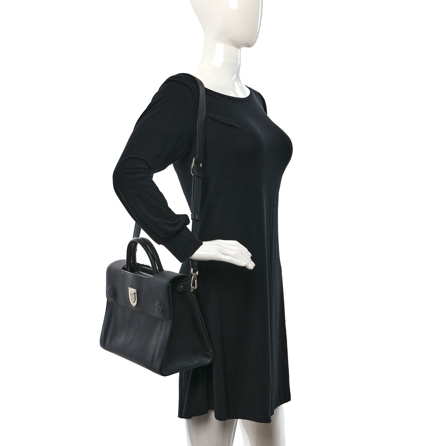 Grained Calfskin Medium Diorever Flap Black