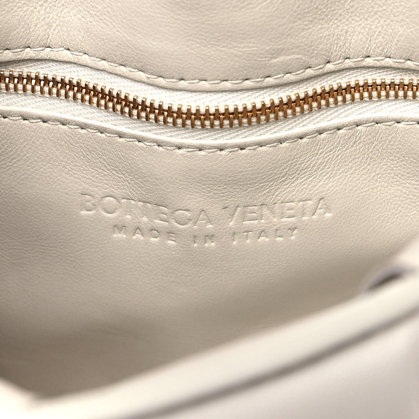 Lambskin Maxi Intreccio Padded Chain Cassette Crossbody Bag White