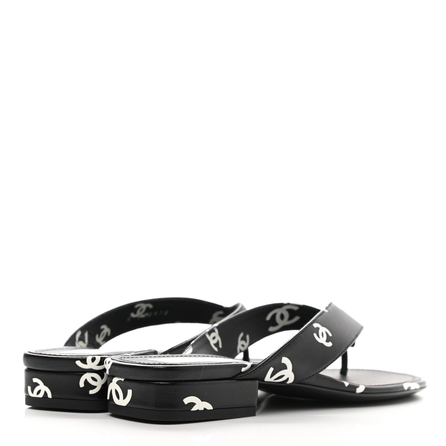 Lambskin Printed CC Thong Sandals 38.5 Black White