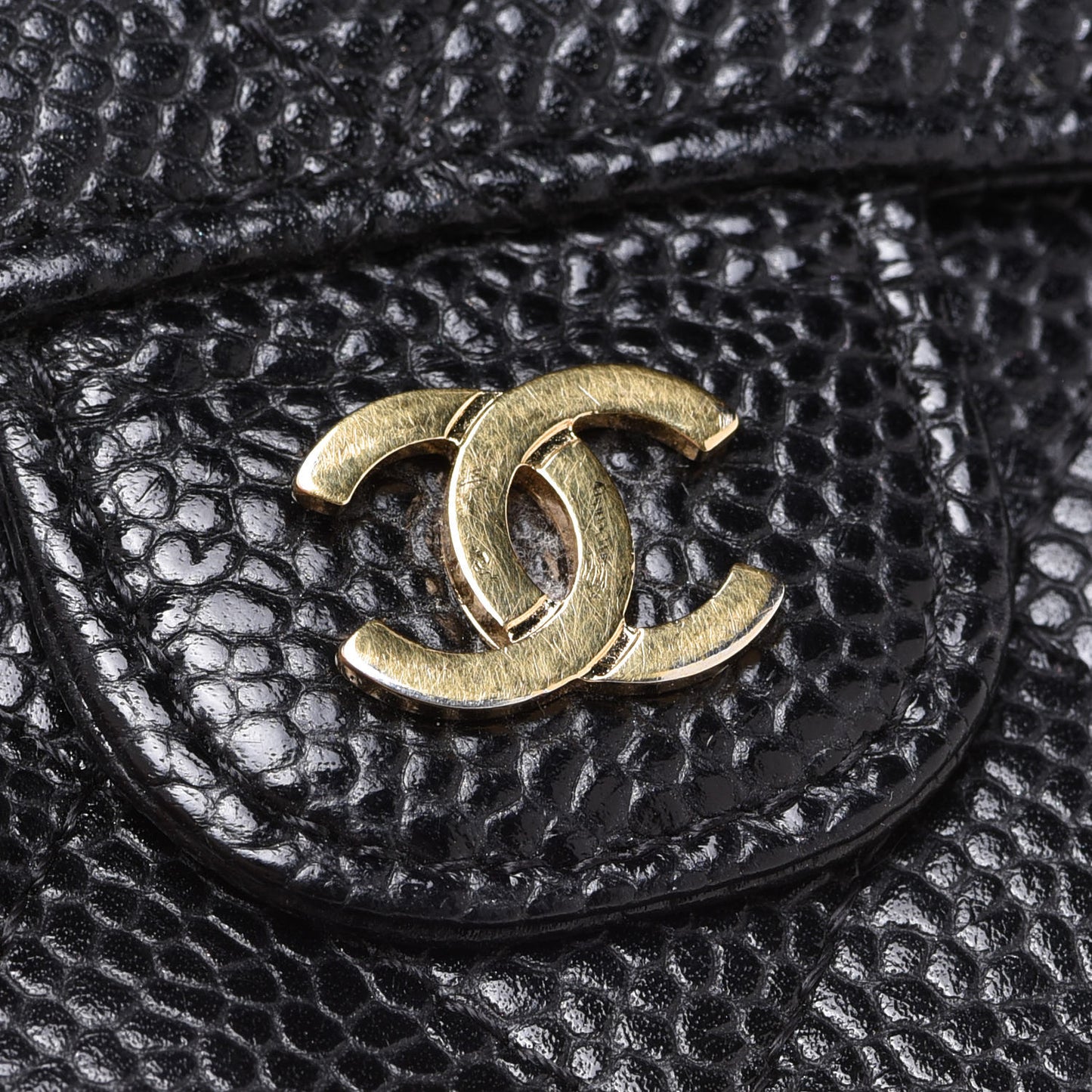 Caviar Quilted Compact Flap Wallet Black