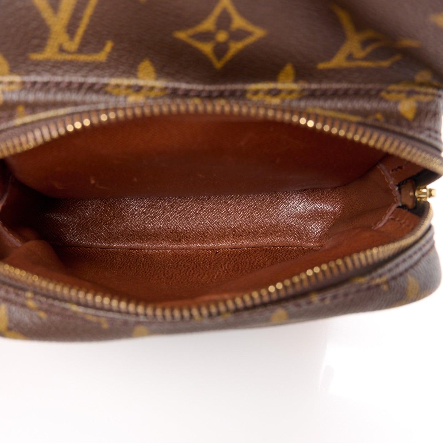 Monogram Amazone