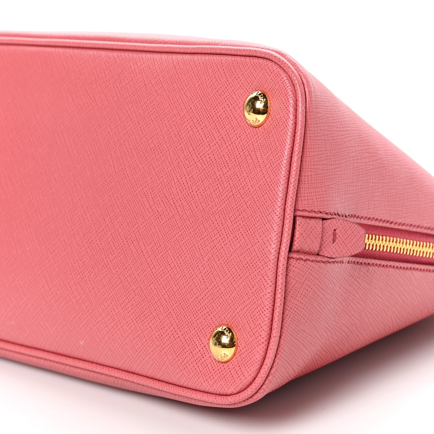 Saffiano Lux Medium Promenade Tote Tamaris