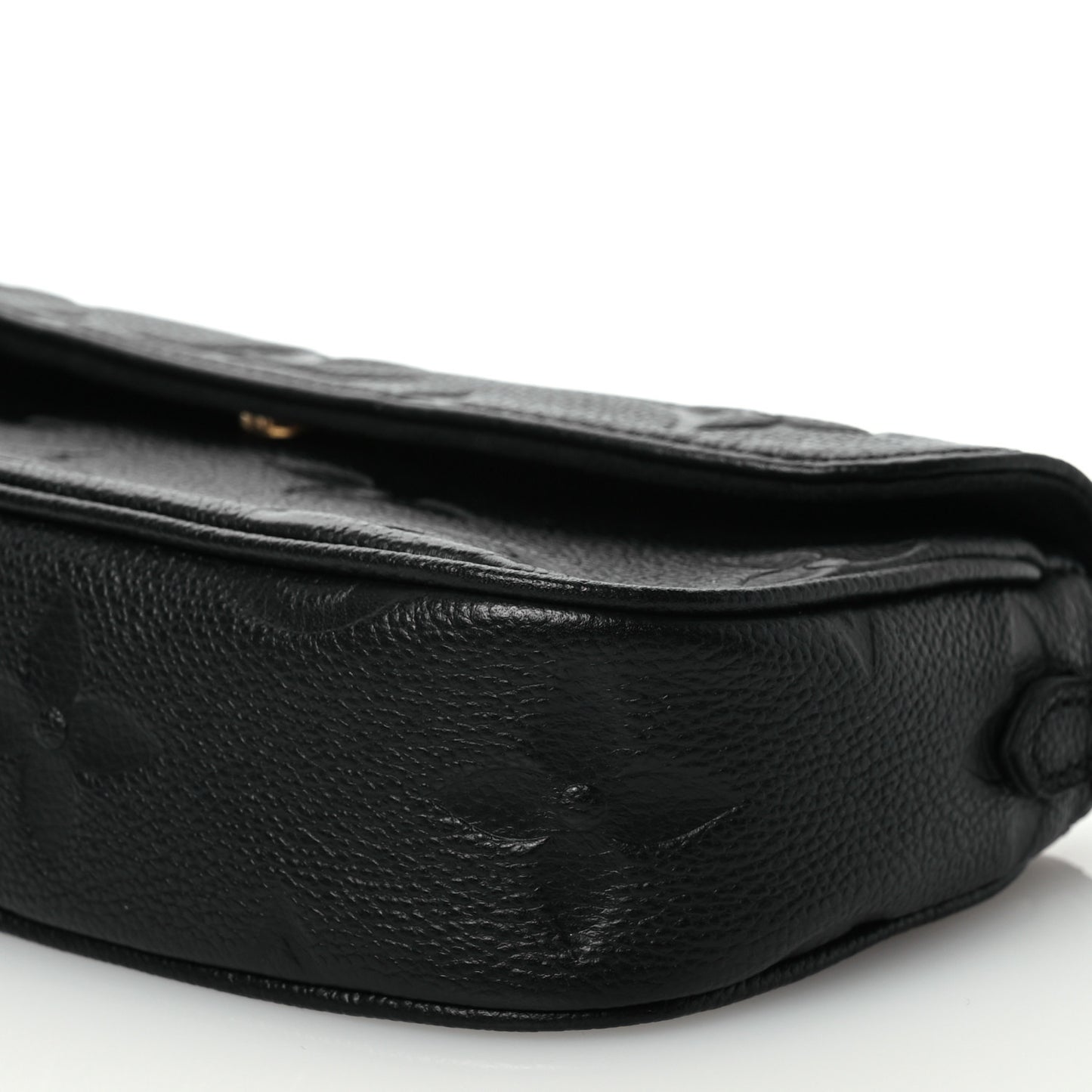 Empreinte Monogram Giant Ivy Wallet On Chain Black