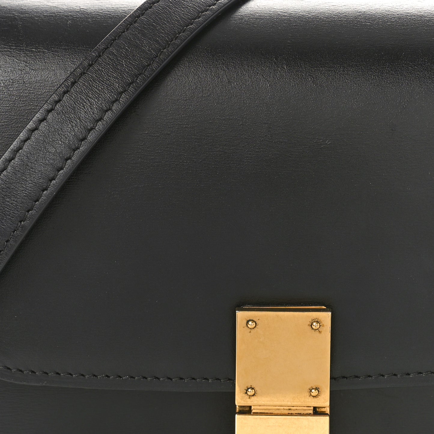 Box Calfskin Small Classic Box Flap Bag Black