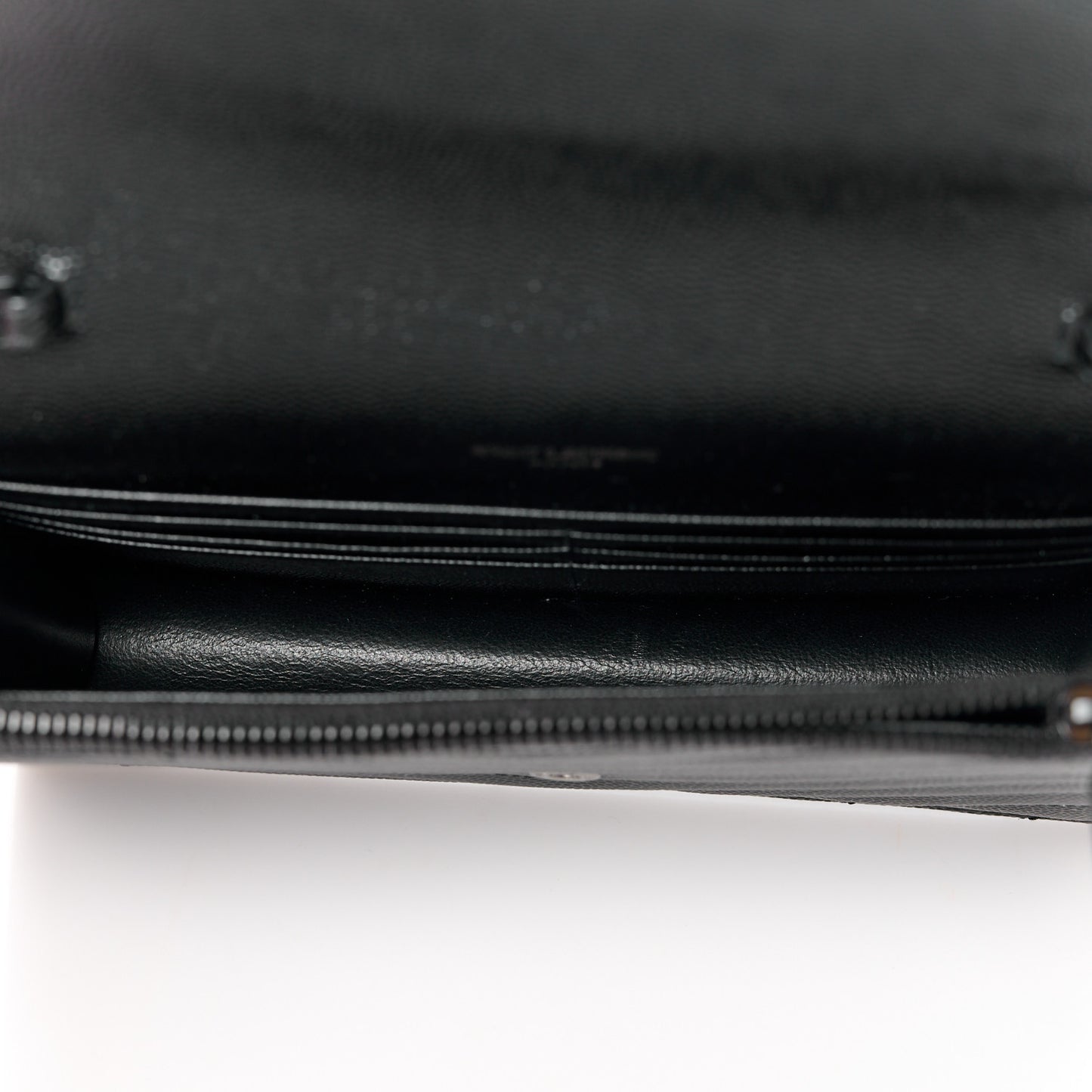 Grain De Poudre Matelasse Chevron Monogram Monochrome Envelope Chain Wallet Black