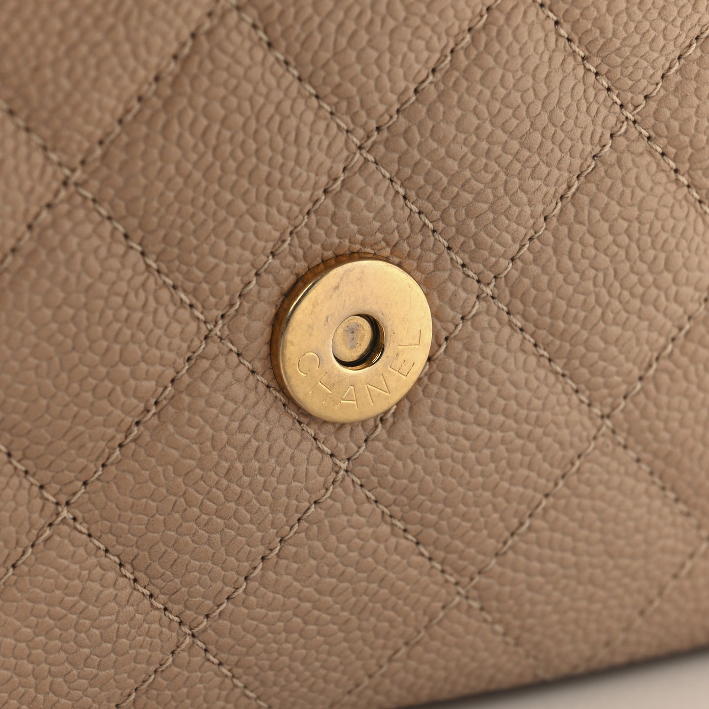 Caviar Quilted Small CC Filigree Flap Beige Black