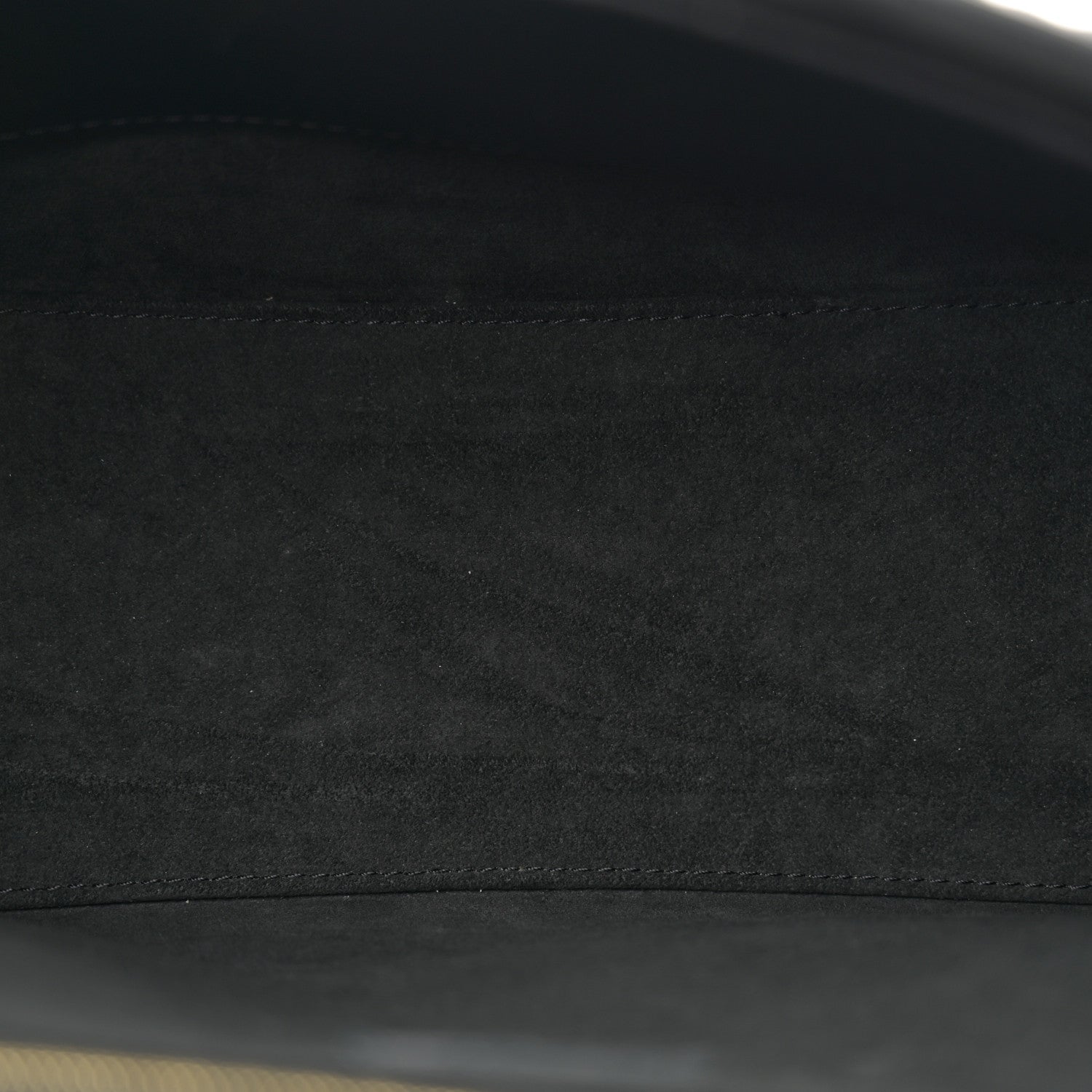 Louis Vuitton Lambskin Flower Quilted Twist Shoulder Bag GM Black 5 of 13