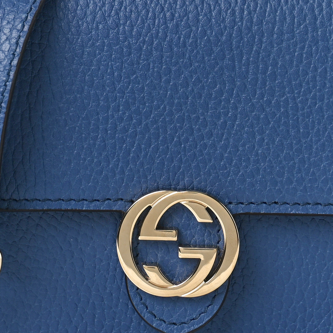 Dollar Calfskin Interlocking G Chain Wallet Caspian