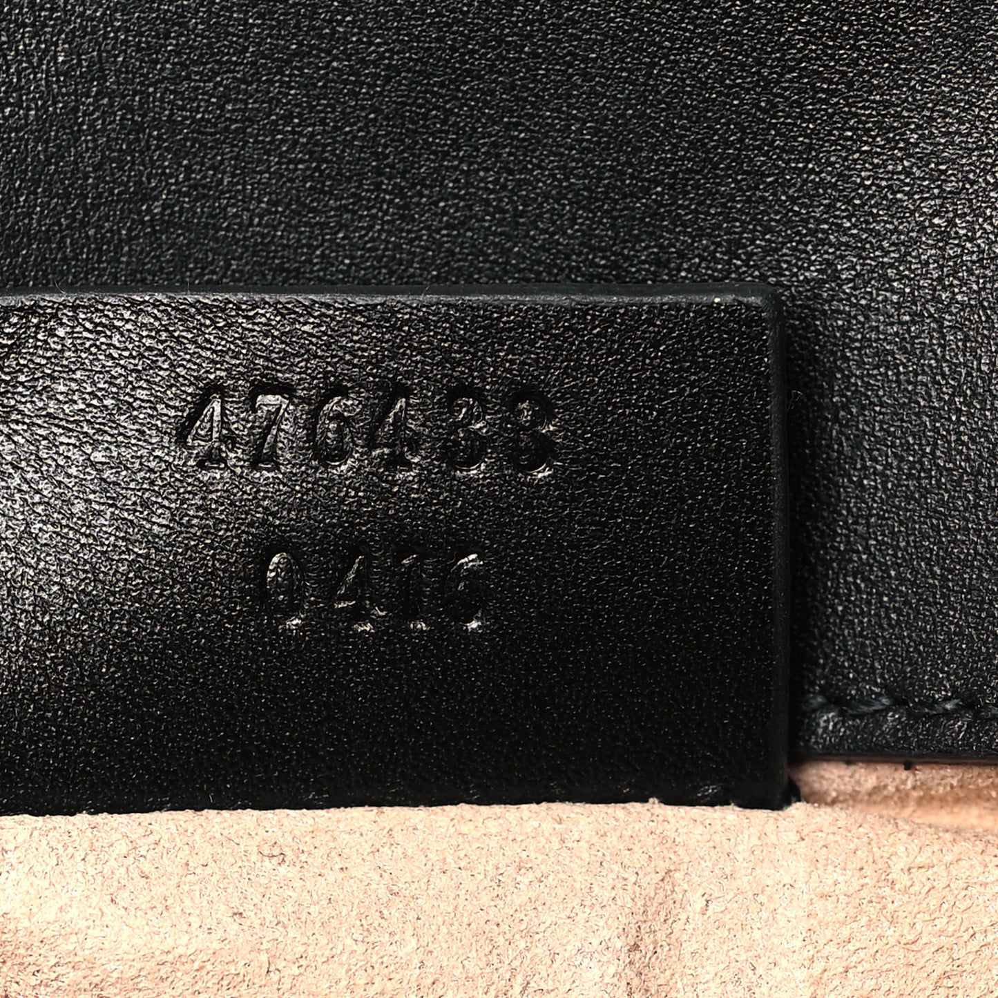 Calfskin Matelasse Super Mini GG Marmont Shoulder Bag Black