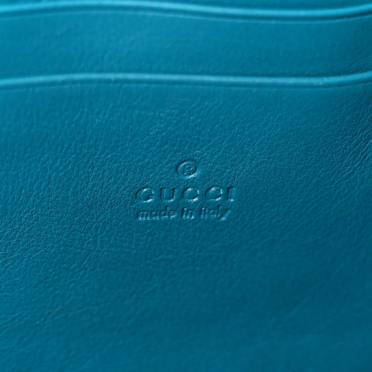 Velvet Matelasse GG Marmont Chain Wallet Pavone Cyan