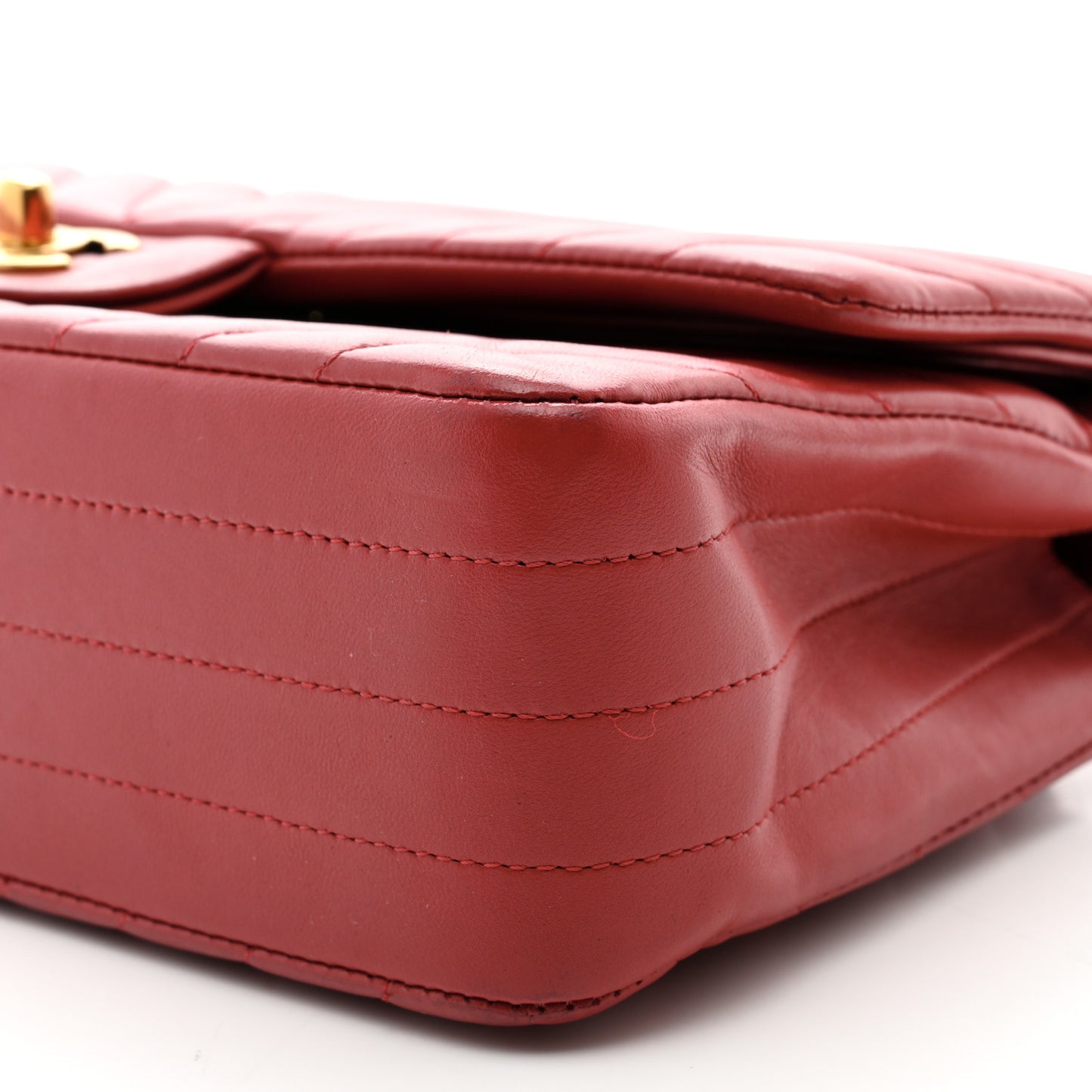 Lambskin Chevron Quilted Medium Double Flap Red