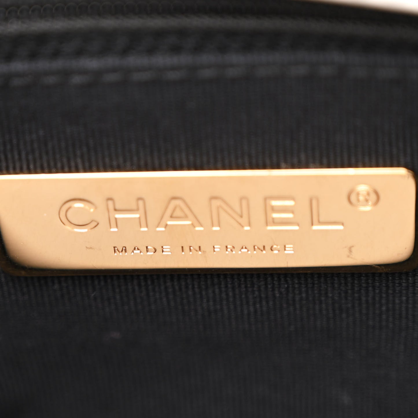 Lambskin Quilted Medium Chanel 19 Flap White