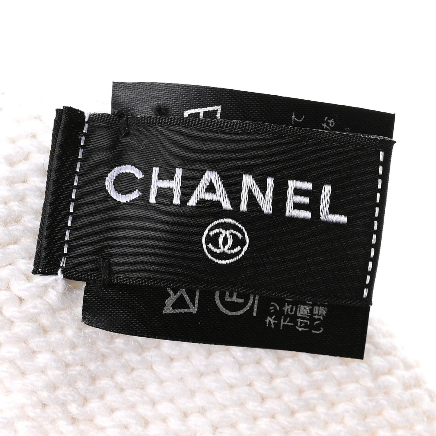 Cashmere CC Knitted Beanie Hat Black White
