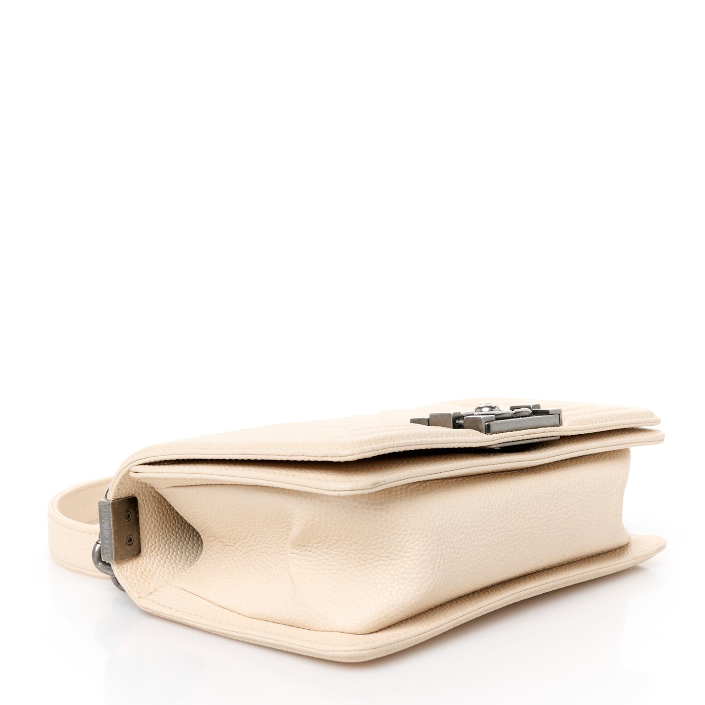 Caviar Chevron Quilted Small Boy Flap Light Beige