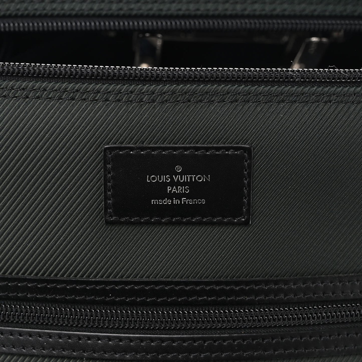 Taiga 7 Hanger Garment Carrier Epicea Black