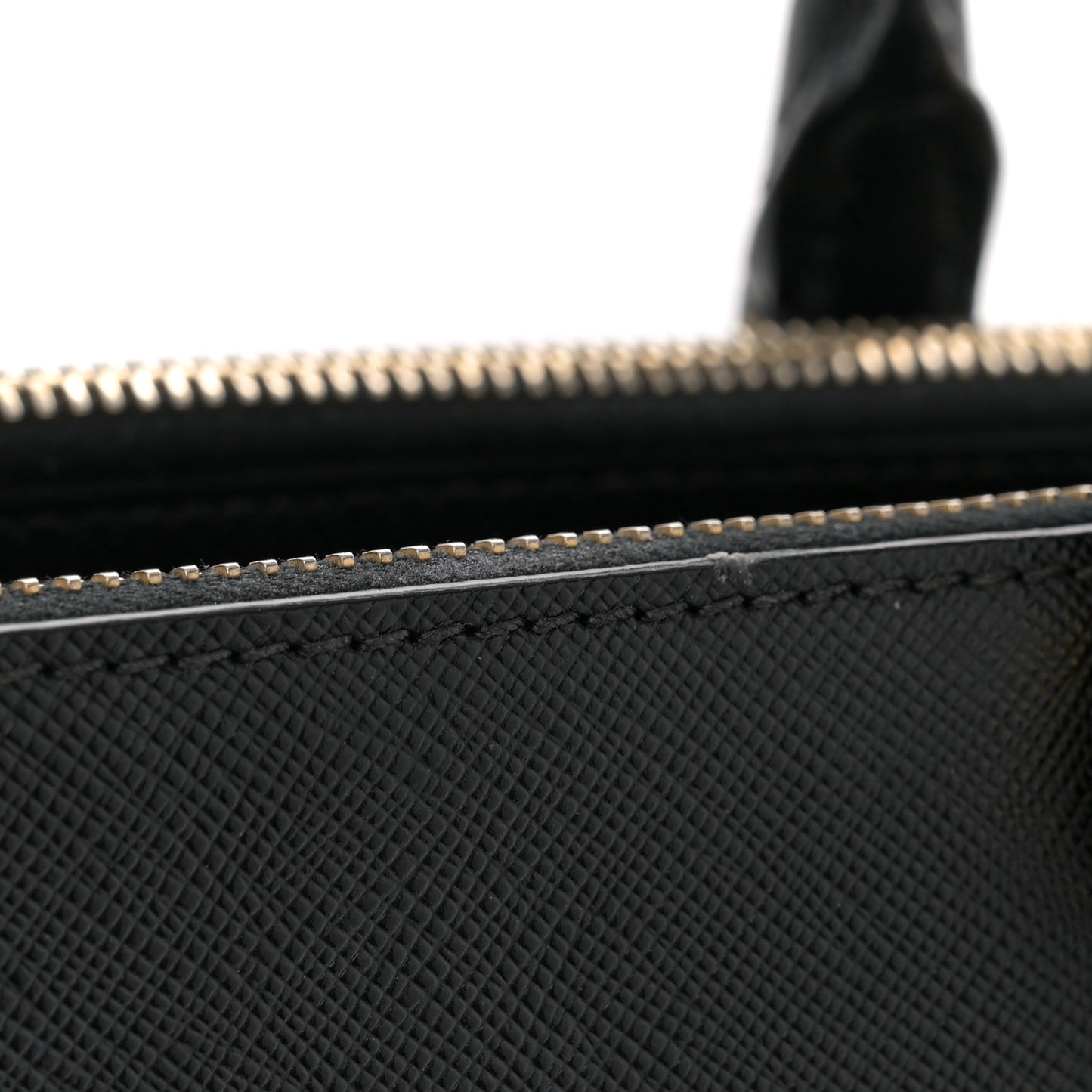 Saffiano Lux Medium Galleria Double Zip Tote Black